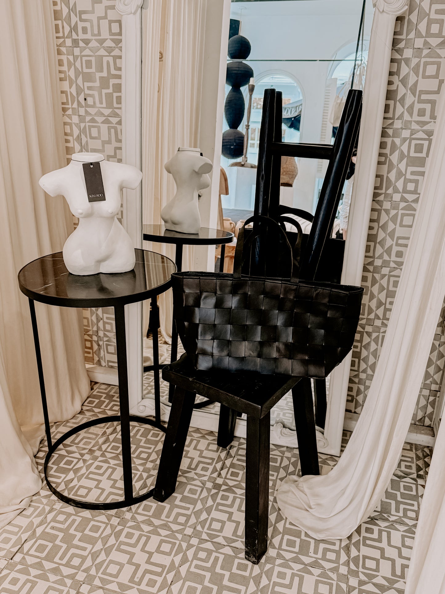 Oia Bag Black