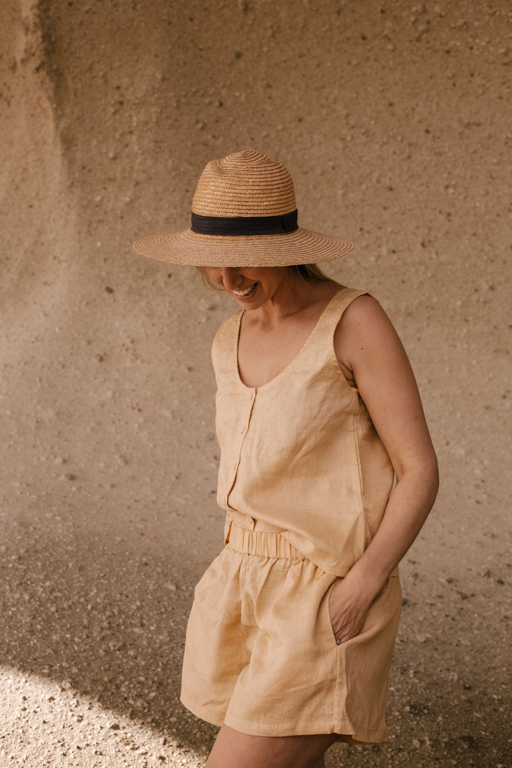 Linen Reversible Top Beige
