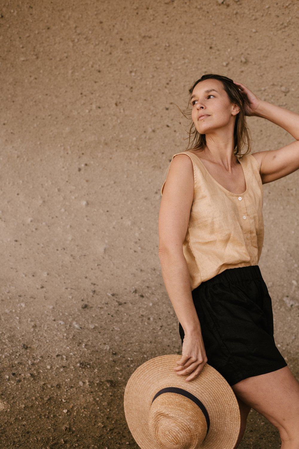 Linen Reversible Top Beige