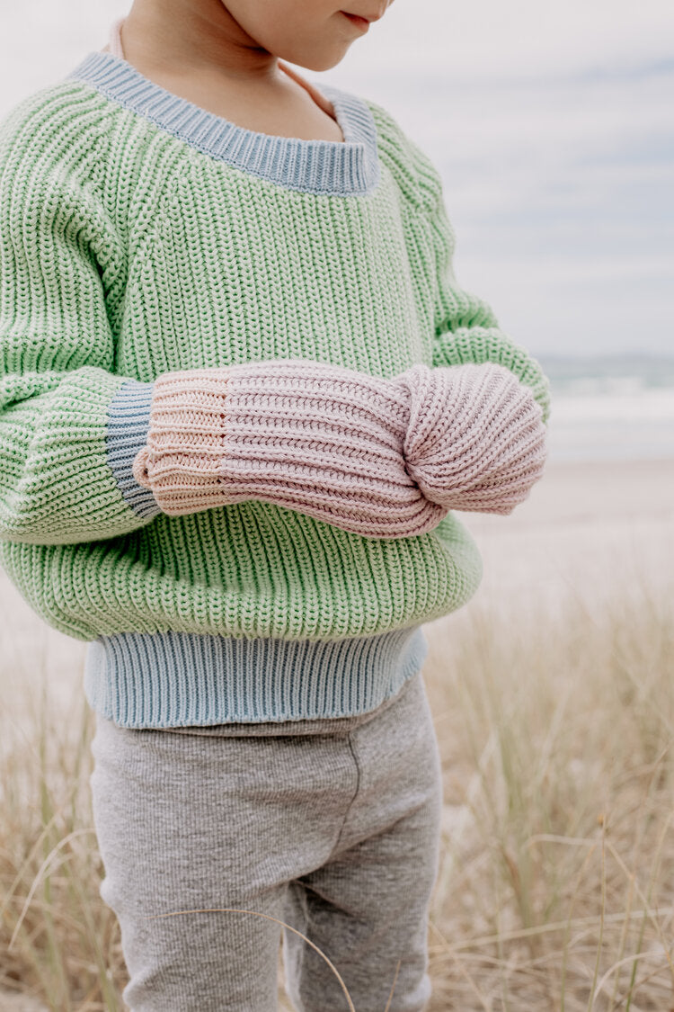 Candy Haze Knitted Mittens