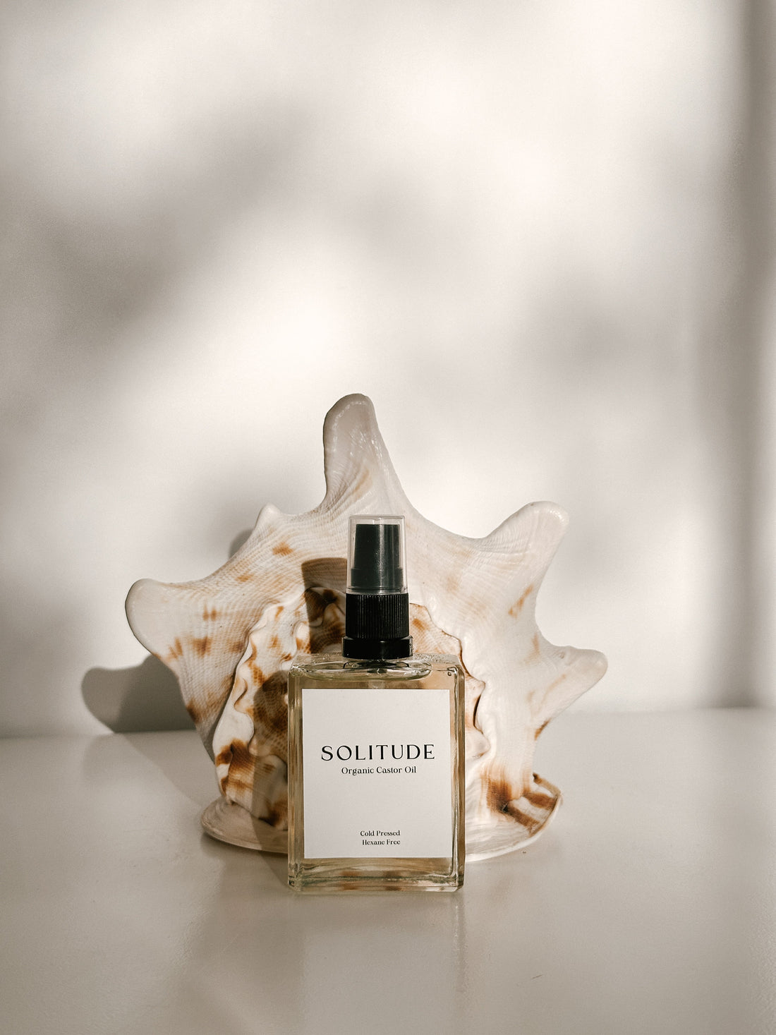 Non-Toxic Skincare - A Guide to Pure Plant Oils & Fragrance-Free Moisturisers