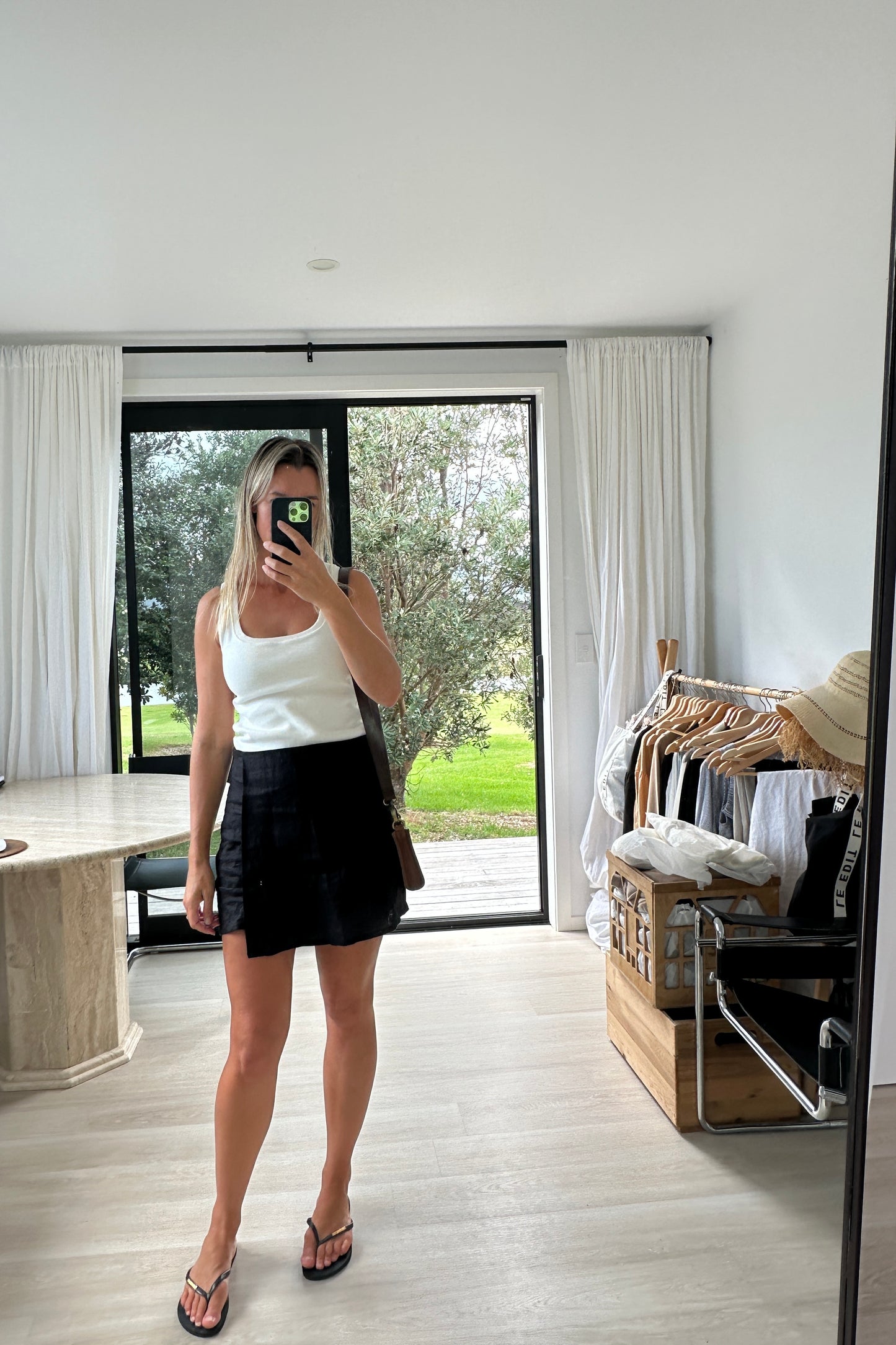 Black Linen Skorts