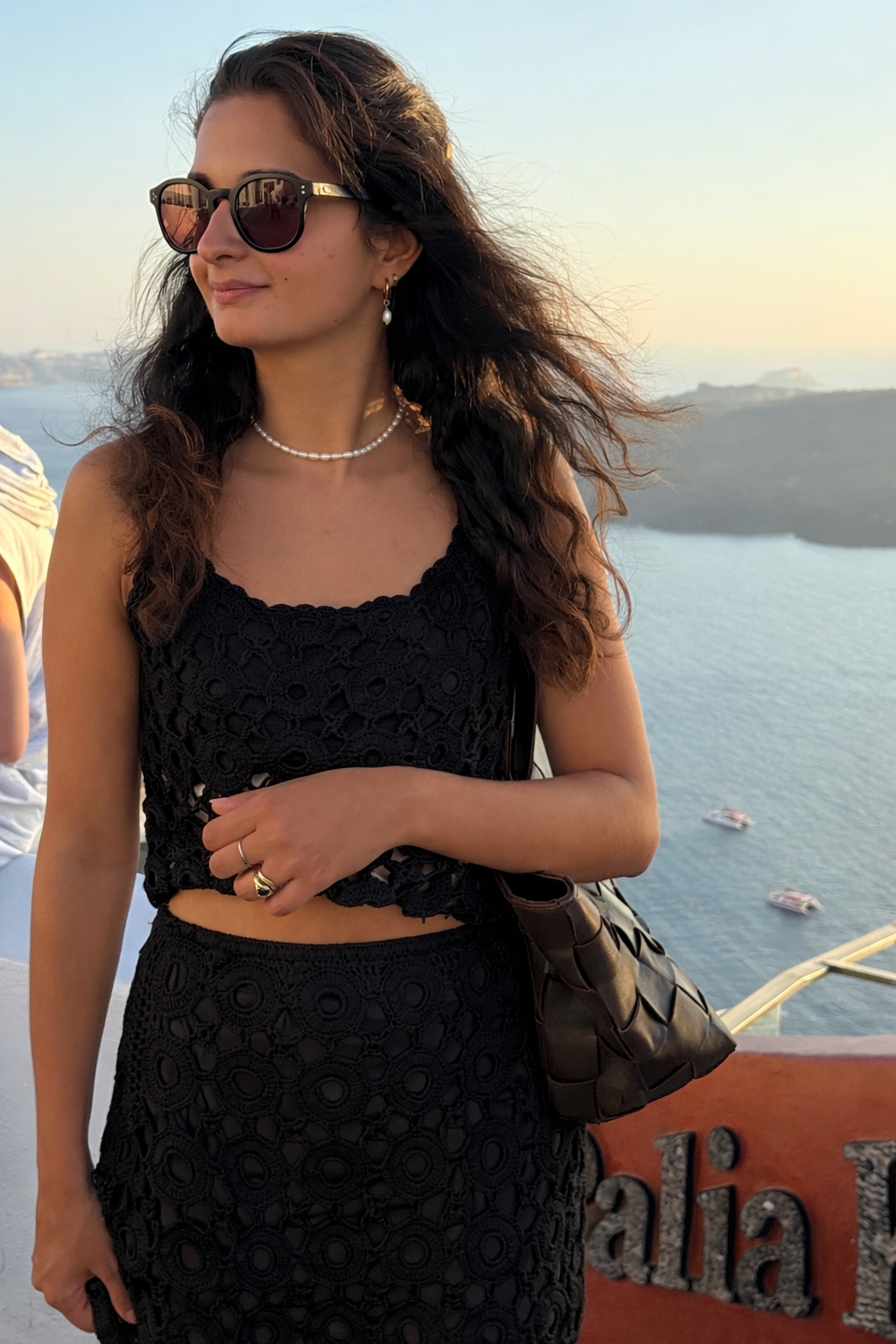 Kiklos Crochet Top Black