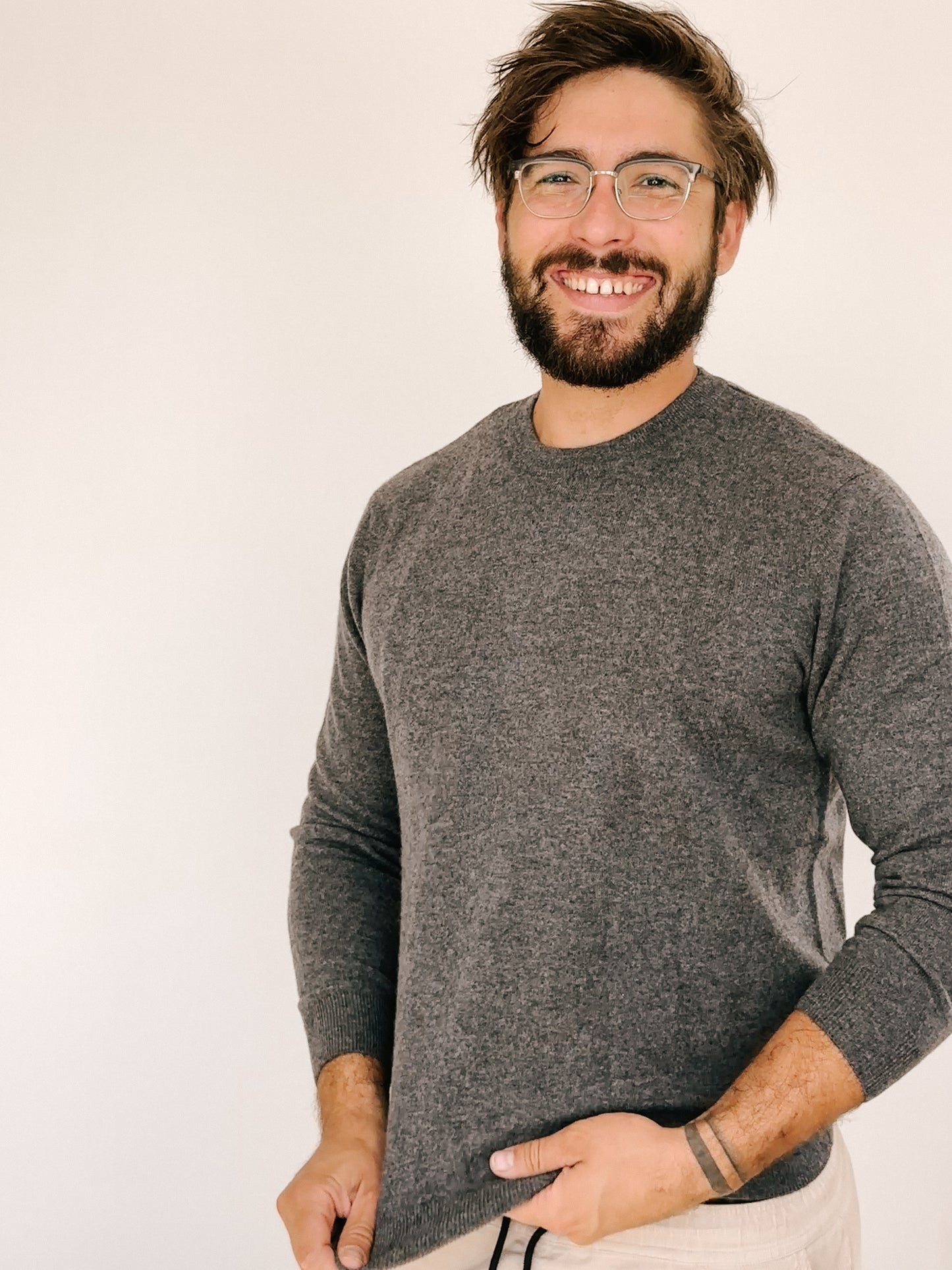 Storm Grey Mens Pure Cashmere Crew Neck Jumper