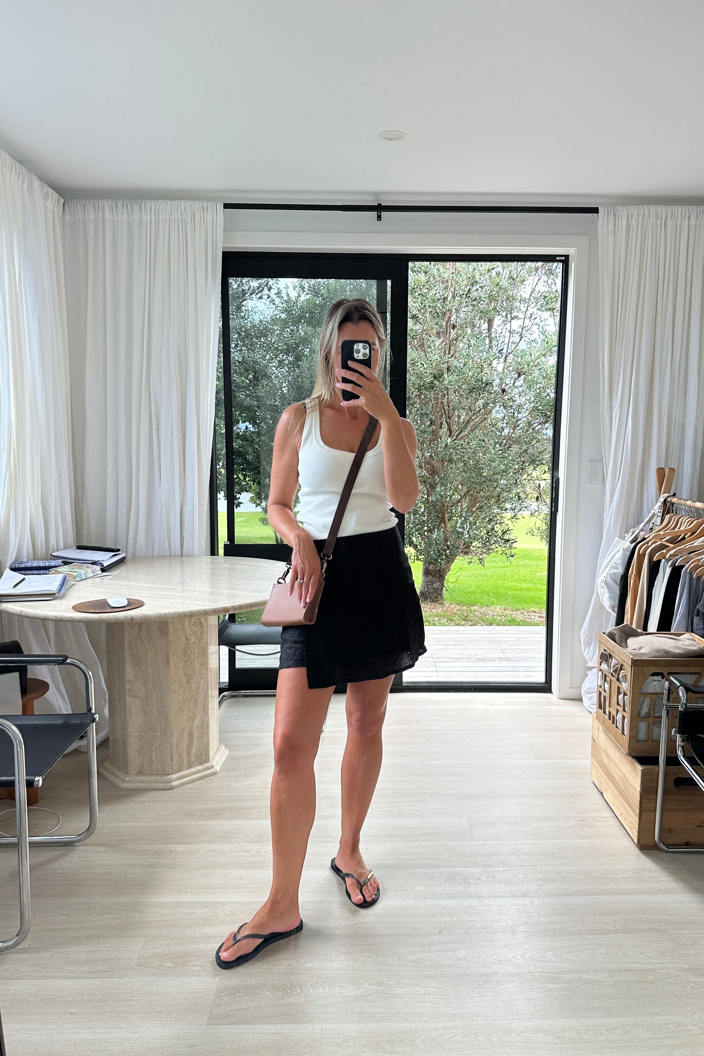 Black Linen Skorts