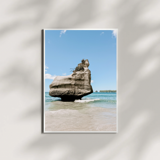 Cathedral Cove 02 Art Print