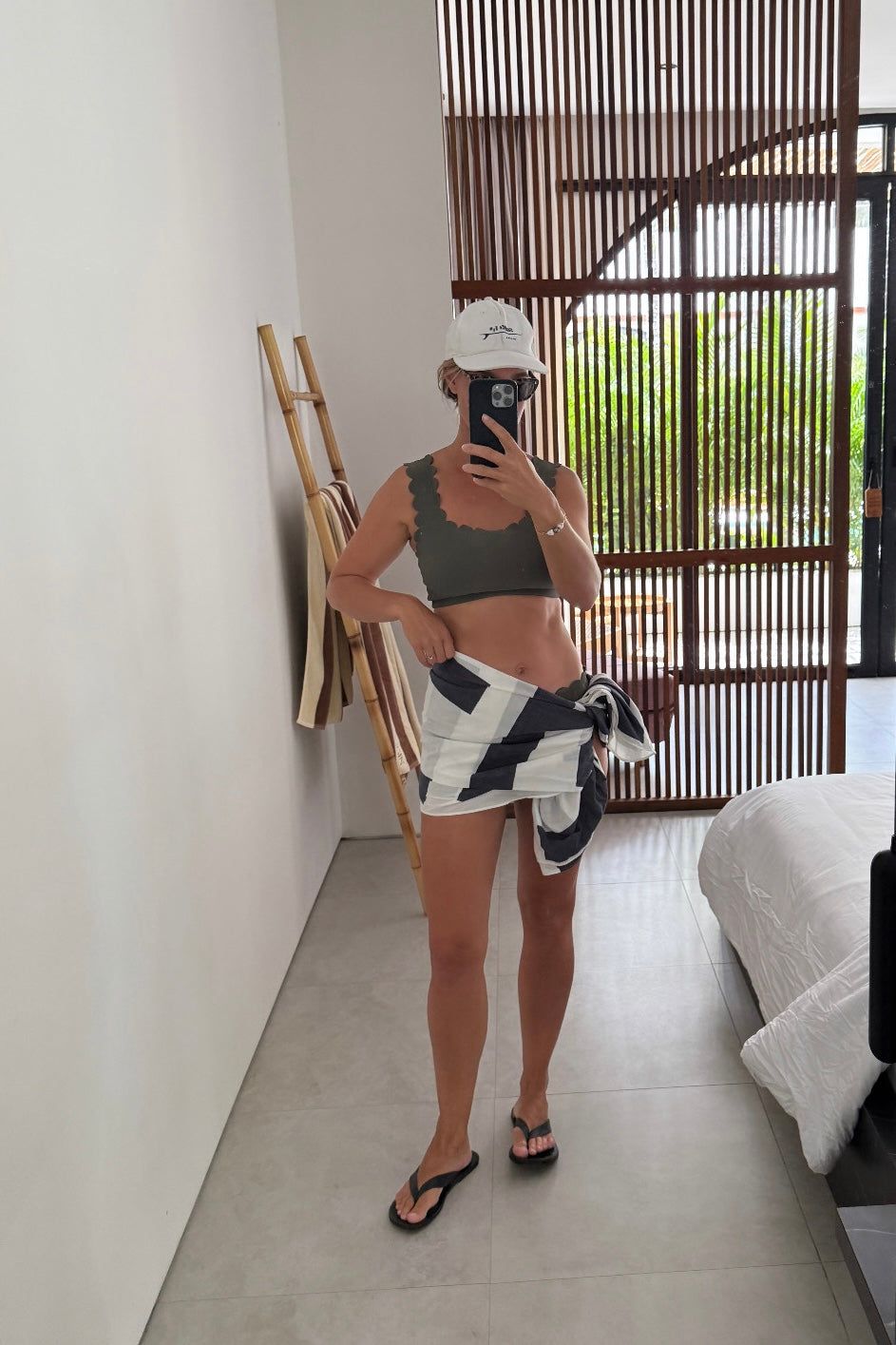 Scallop Reversible Bikini Top Moorea