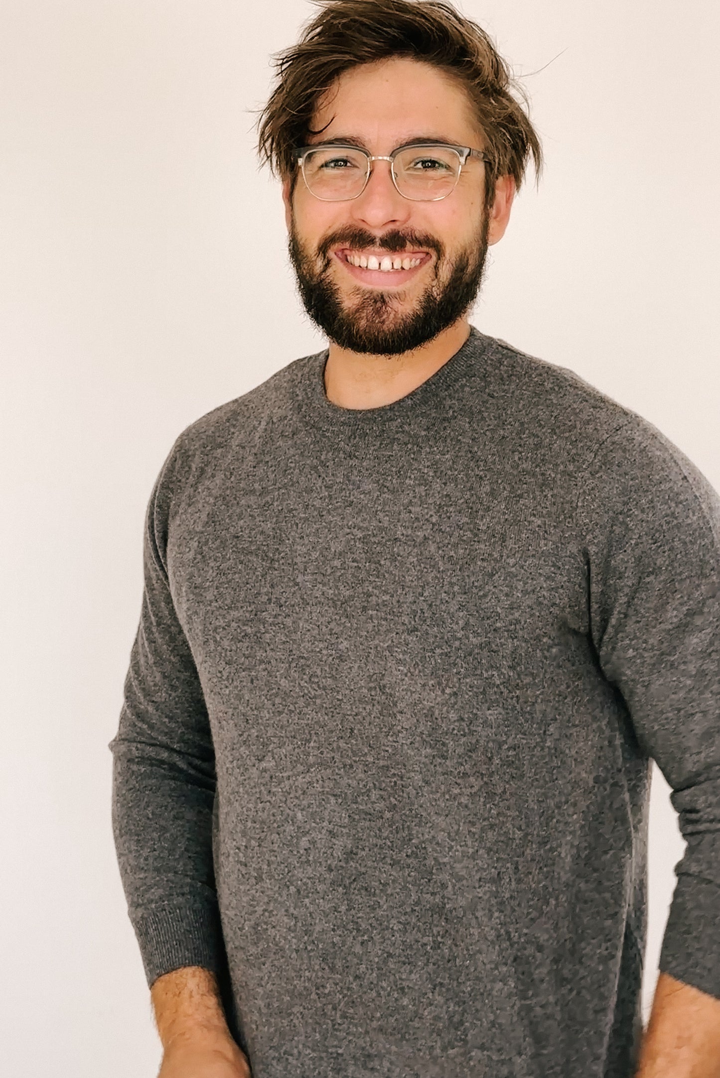 Storm Grey Mens Pure Cashmere Crew Neck Jumper