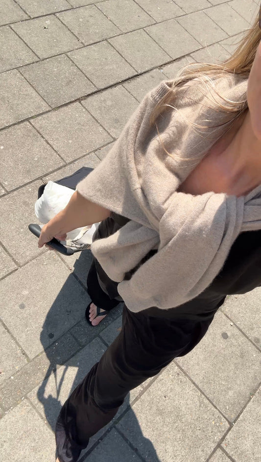 Oatmeal Pure Cashmere Crew Neck Jumper