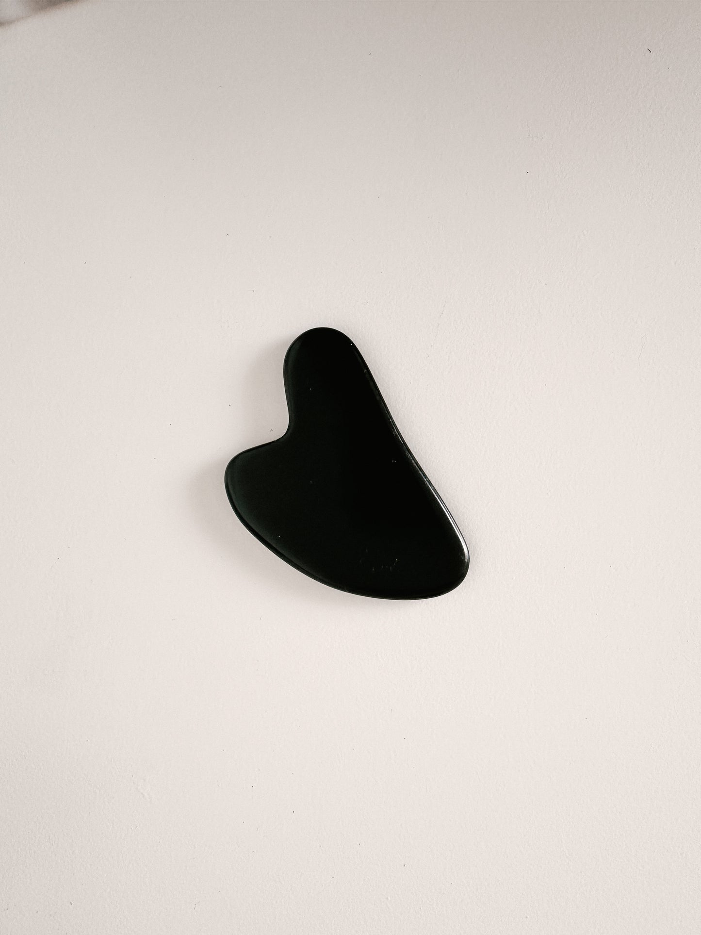 Gua Sha Obsidian Heart