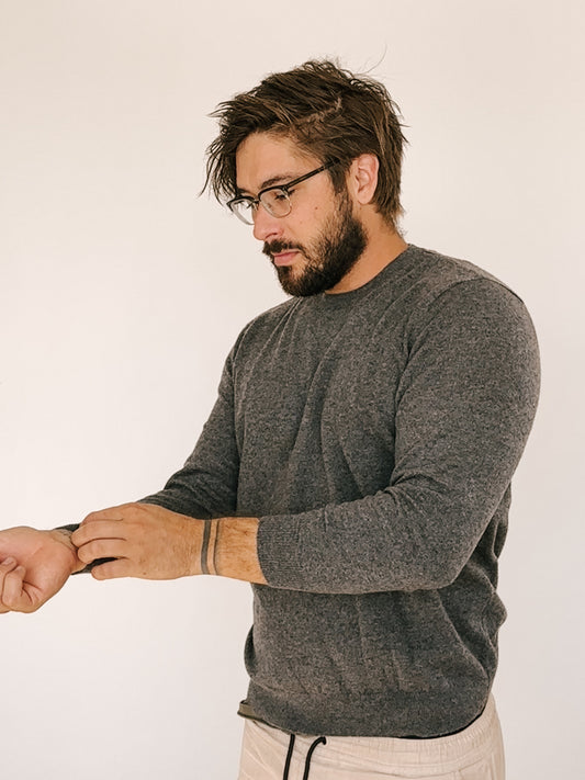 Storm Grey Mens Pure Cashmere Crew Neck Jumper