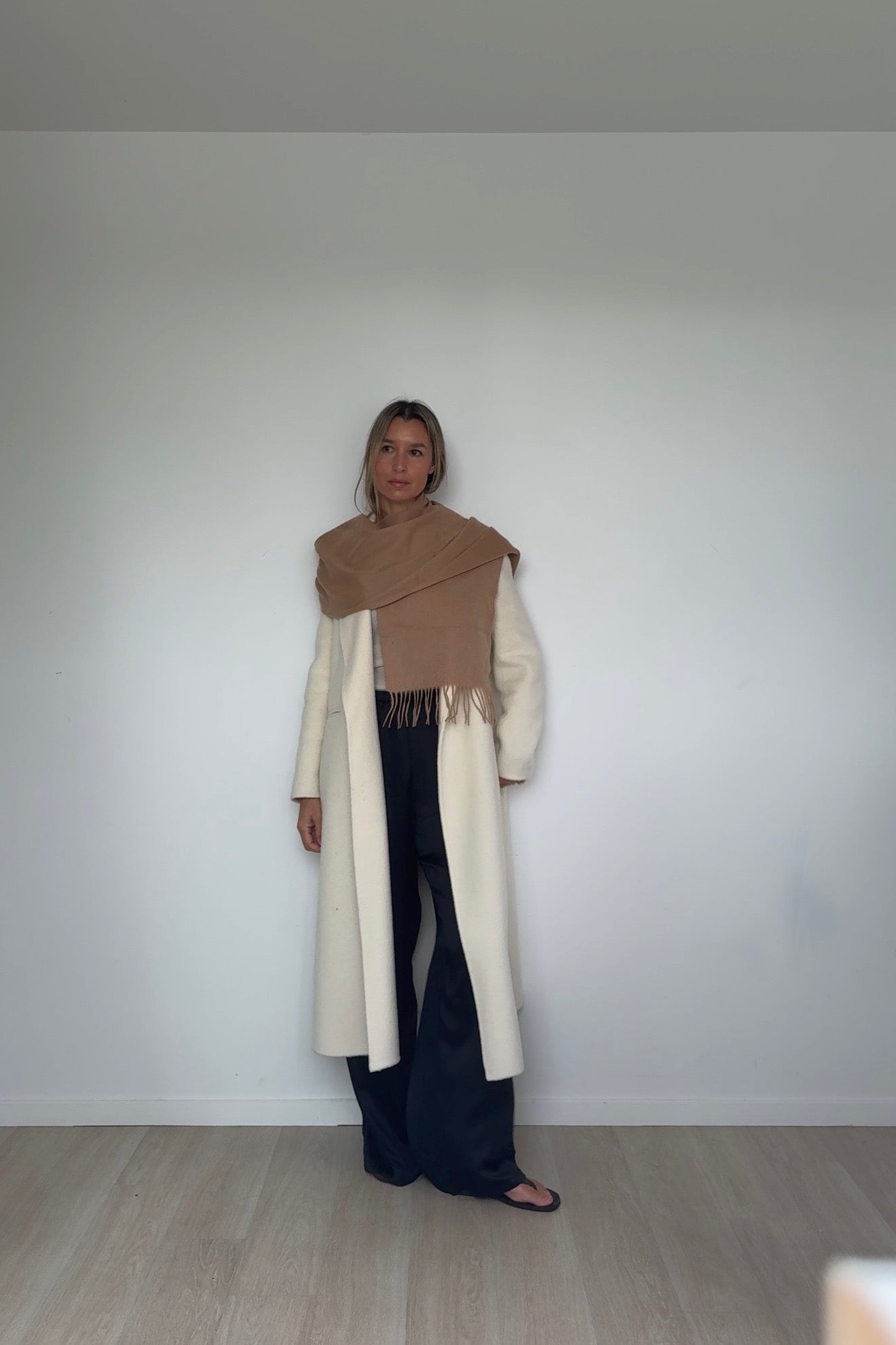 Cocoa Pure Cashmere Tassel Scarf