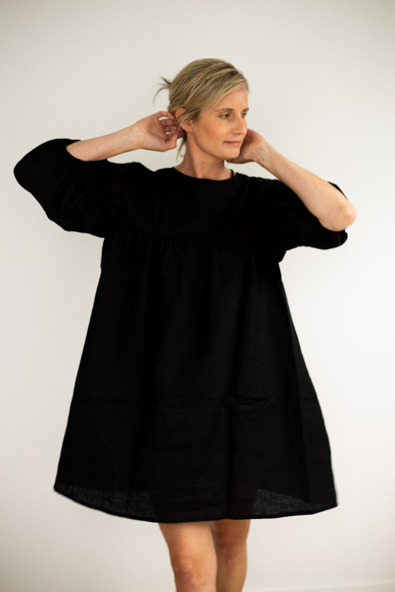 Artist Linen Black Dress